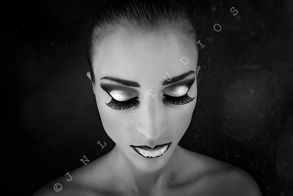 1F4A0753_PS_BW_FF